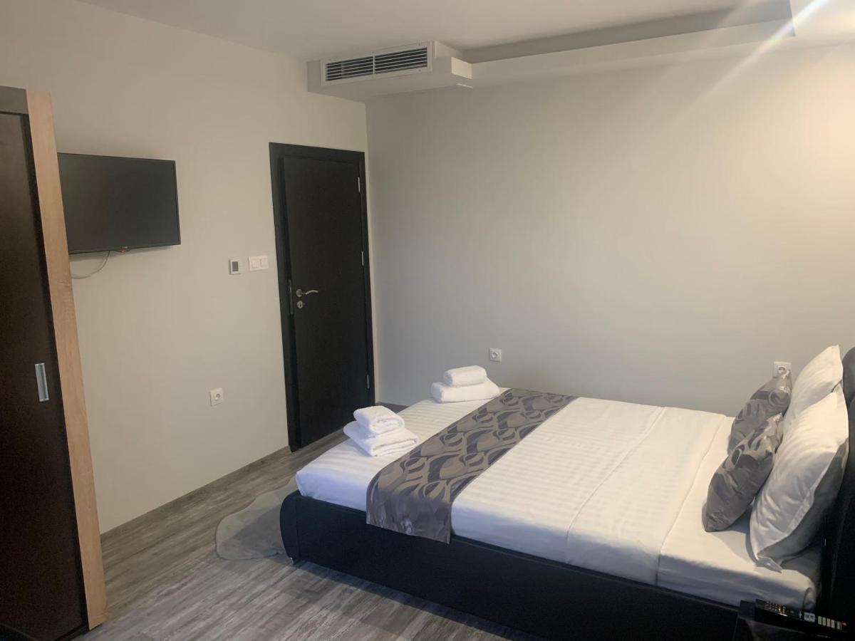 סנדנסקי Vivian Apartaments מראה חיצוני תמונה