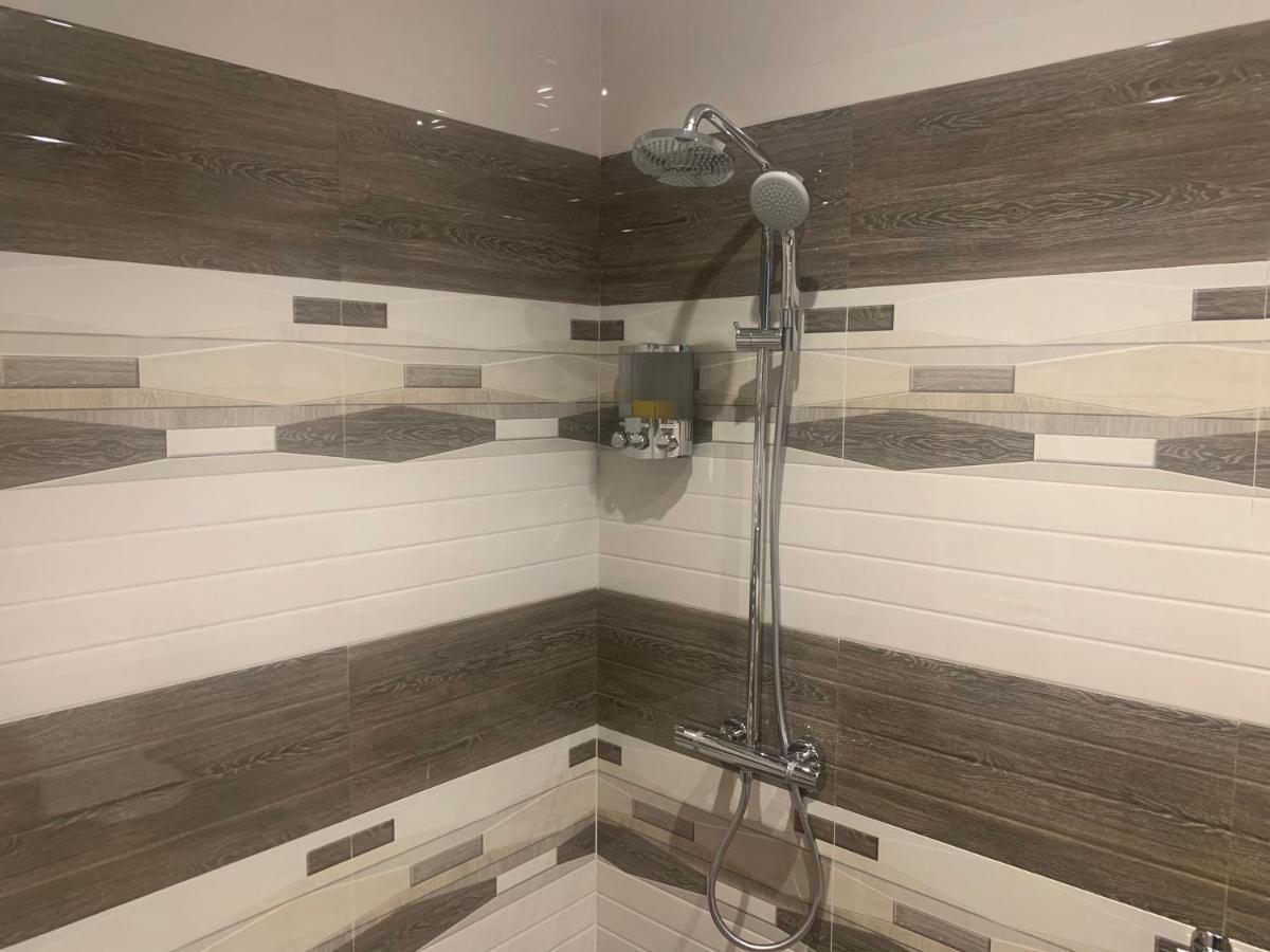 סנדנסקי Vivian Apartaments מראה חיצוני תמונה